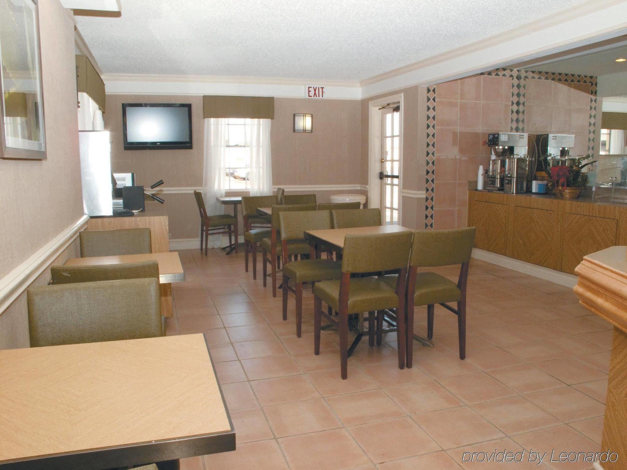Baymont By Wyndham San Antonio South Park Hotel Kültér fotó